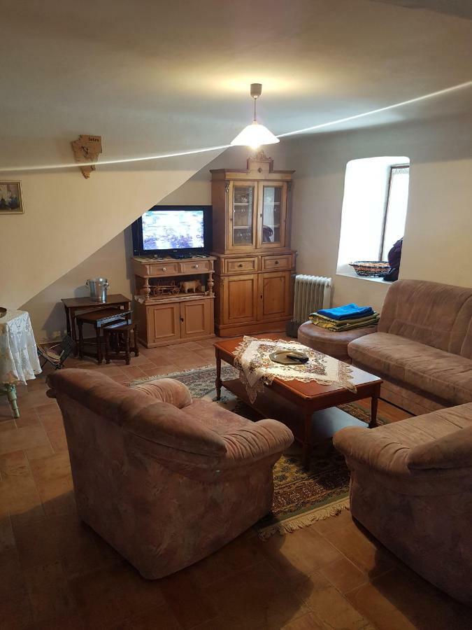 Holiday Home Pri Portolanih โคเปร์ ภายนอก รูปภาพ