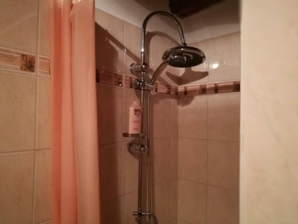 Holiday Home Pri Portolanih โคเปร์ ภายนอก รูปภาพ
