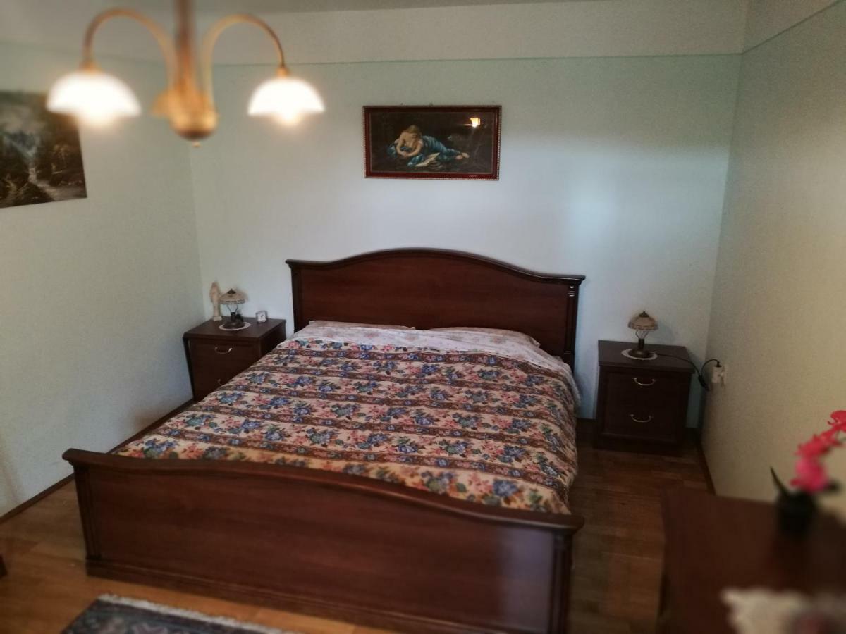 Holiday Home Pri Portolanih โคเปร์ ภายนอก รูปภาพ